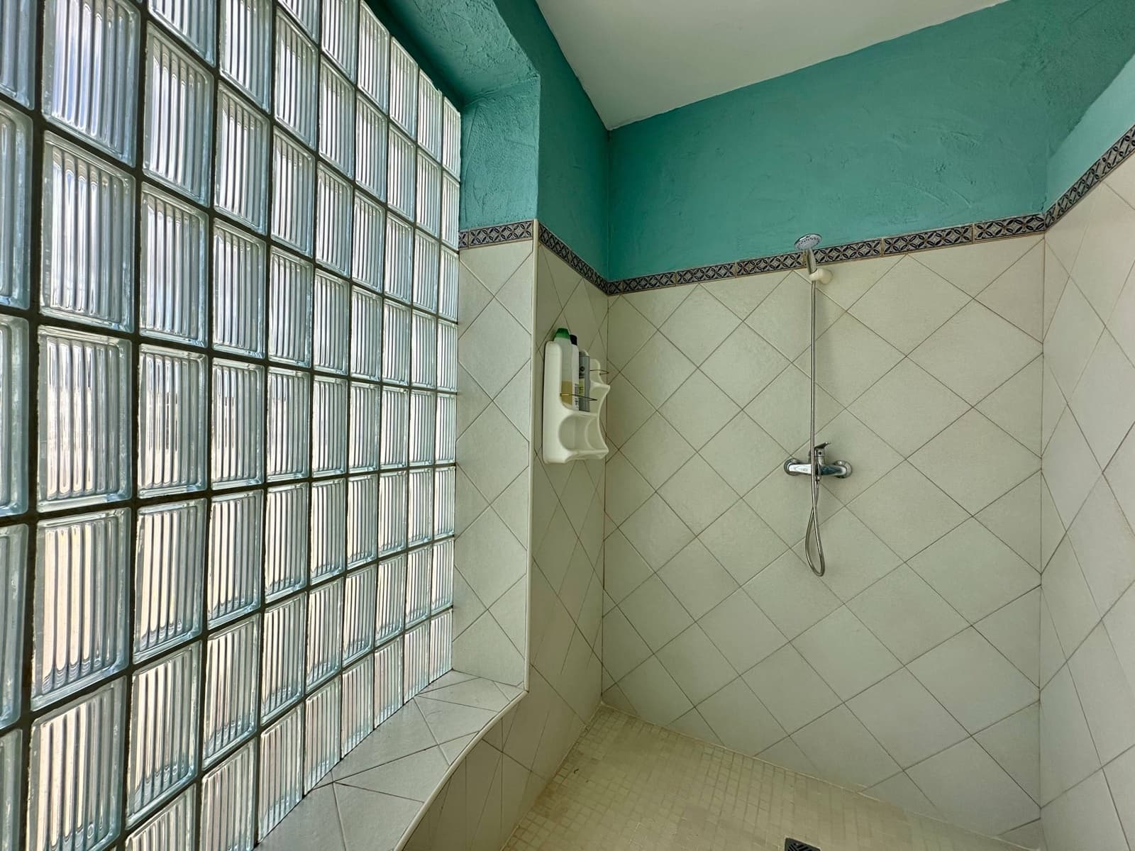 4 slaapkamer Villa te koop in Elche / Elx met zwembad garage - € 750.000 (Ref: 8960256)