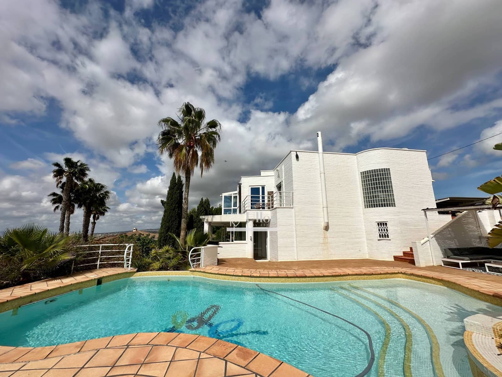 4 bedroom Villa for sale in Elche / Elx with pool garage - € 750,000 (Ref: 8960256)