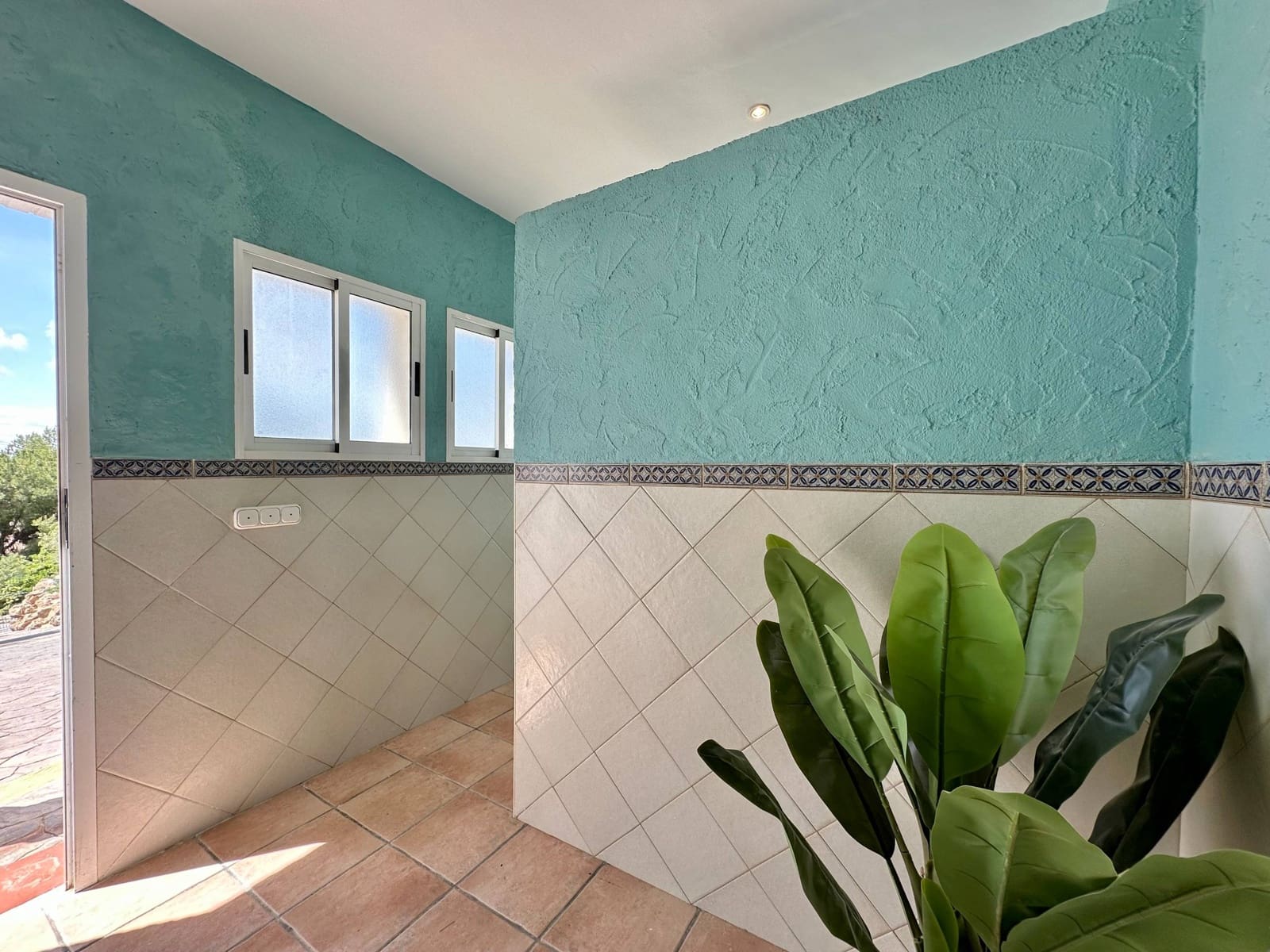 4 bedroom Villa for sale in Elche / Elx with pool garage - € 750,000 (Ref: 8960256)