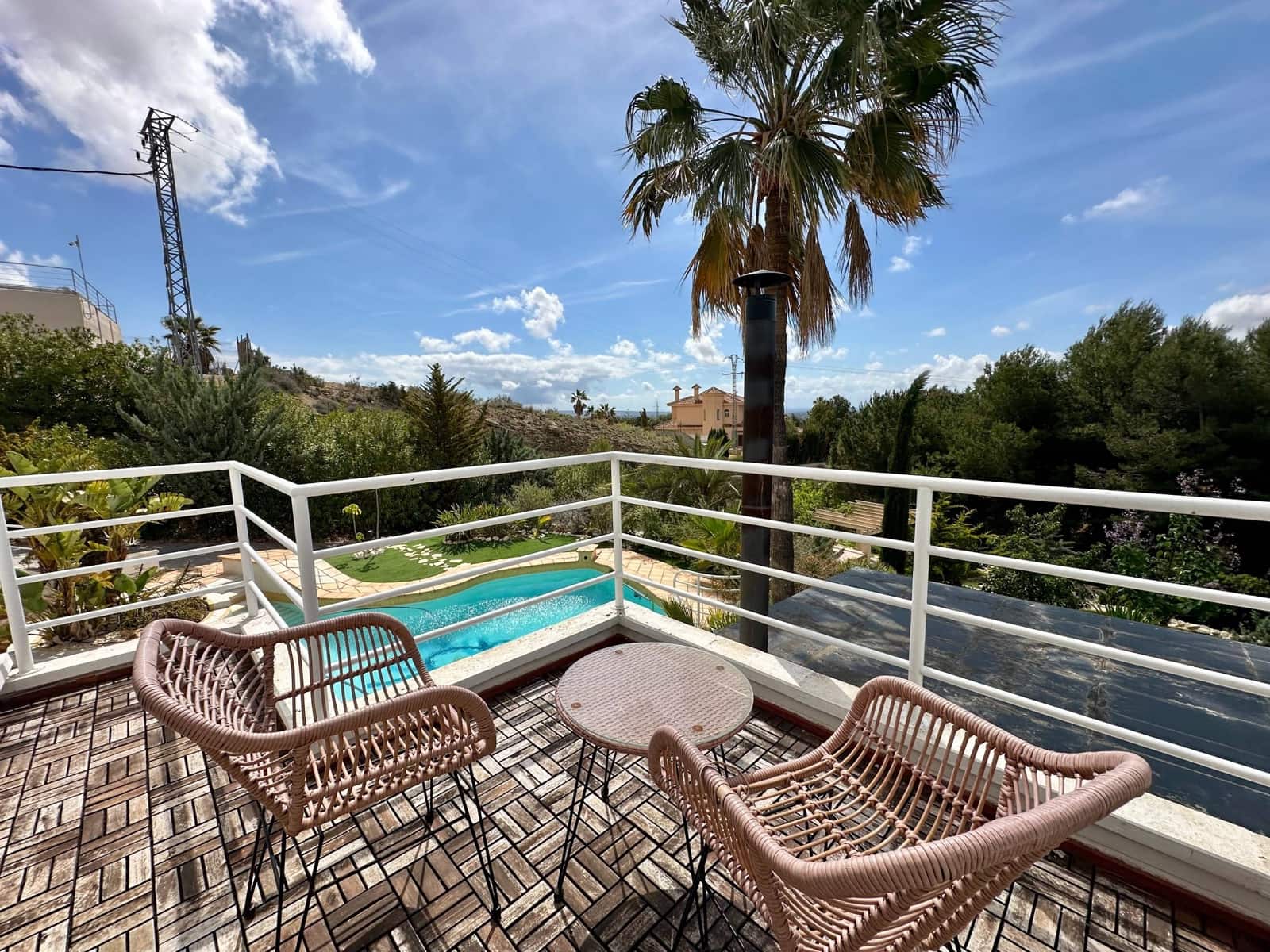 4 soveværelse Villa til salg i Elche / Elx med swimmingpool garage - € 750.000 (Ref: 8960256)