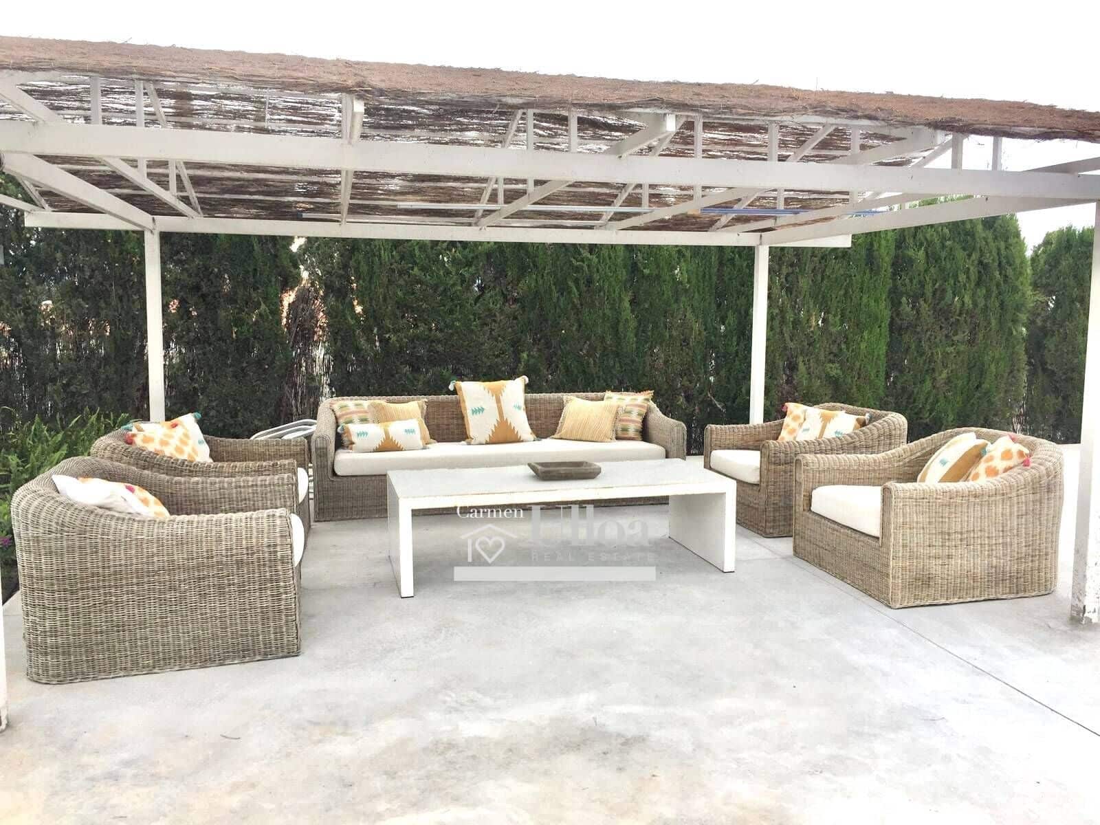 8 soverom Villa til salgs i Alicante by med svømmebasseng garasje - € 1 700 000 (Ref: 8979520)