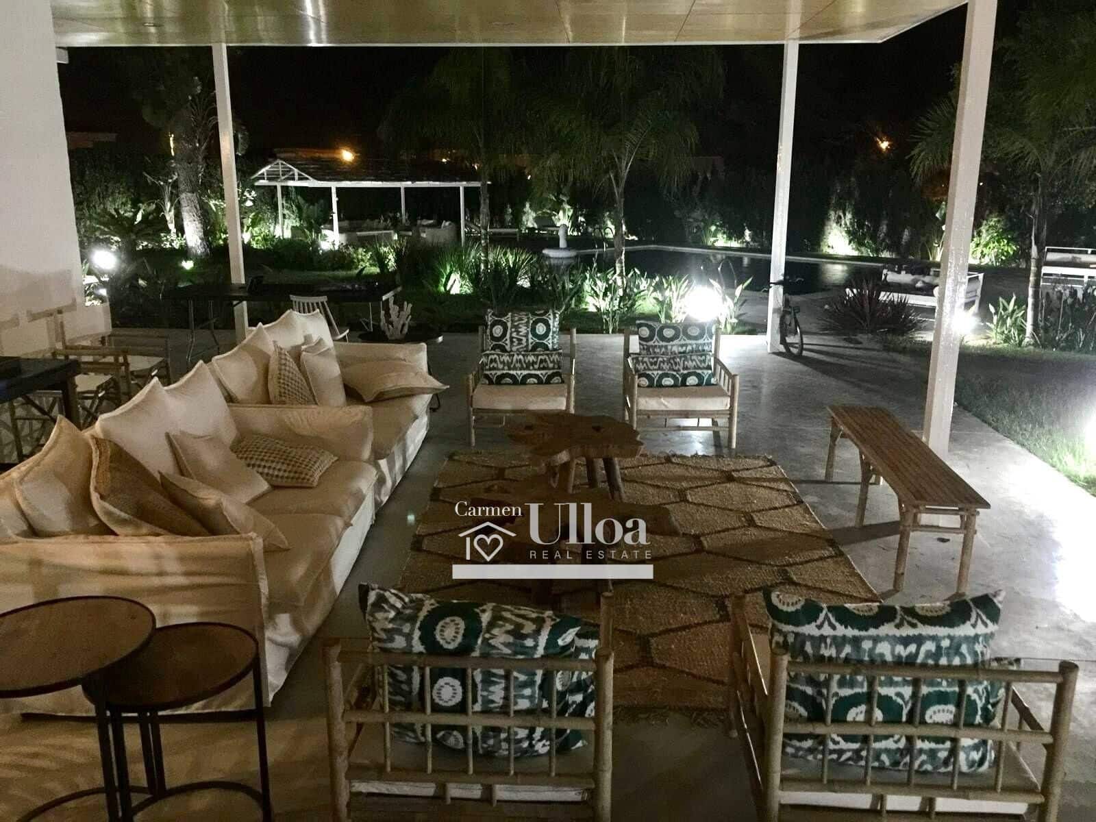 8 slaapkamer Villa te koop in Alicante stad met zwembad garage - € 1.700.000 (Ref: 8979520)