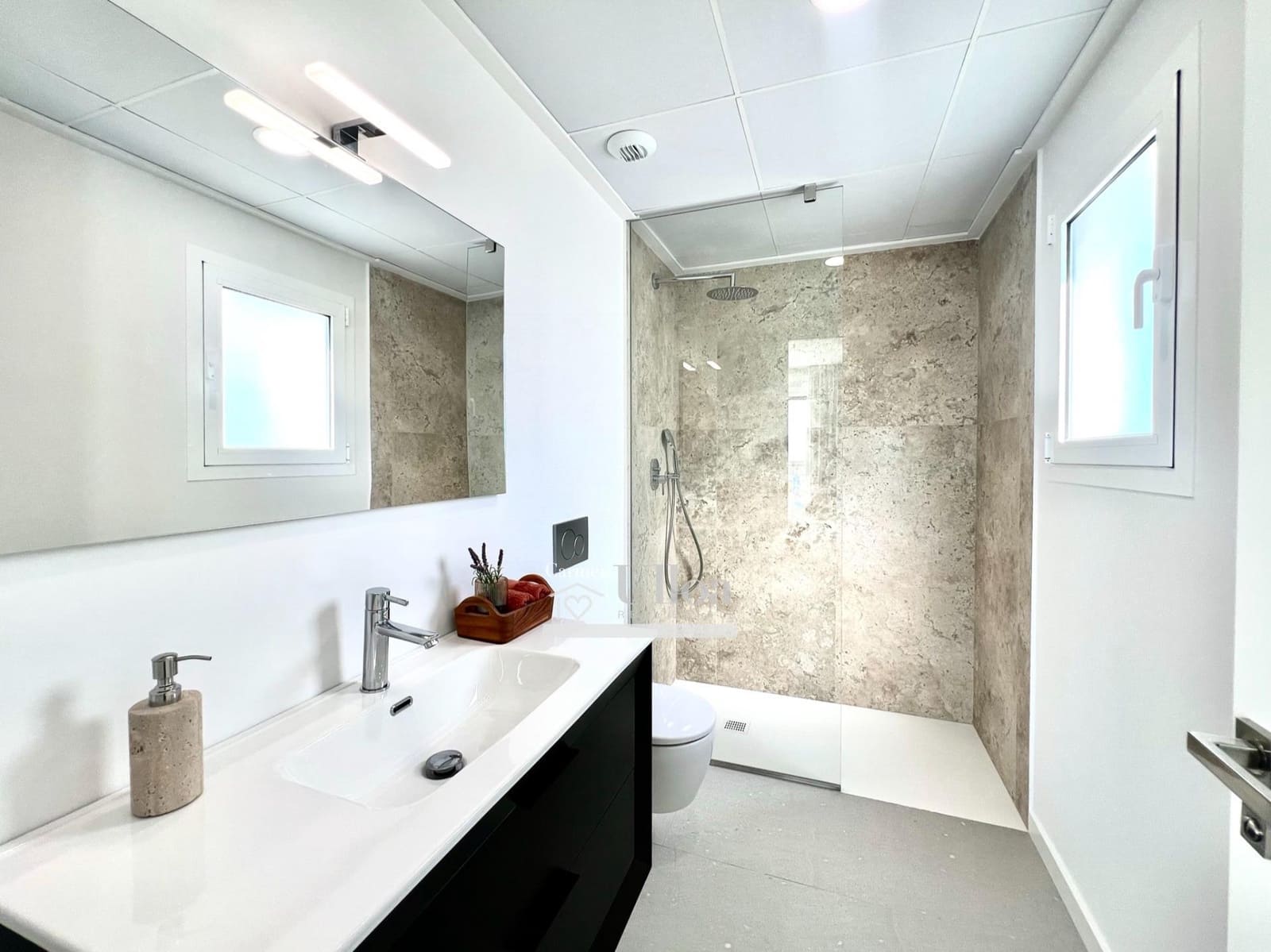 3 chambre Villa/Maison à vendre à Muchamiel / Mutxamel avec piscine - 450 000 € (Ref: 8979522)