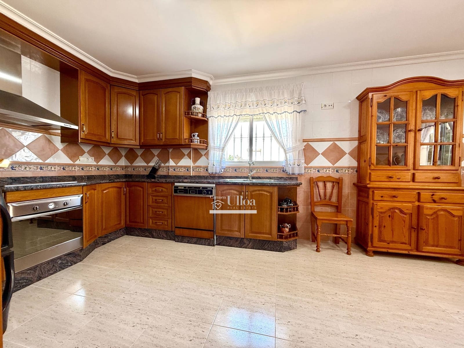 Chalet de 7 habitaciones en Muchamiel / Mutxamel en venta con piscina garaje - 864.000 € (Ref: 9020721)