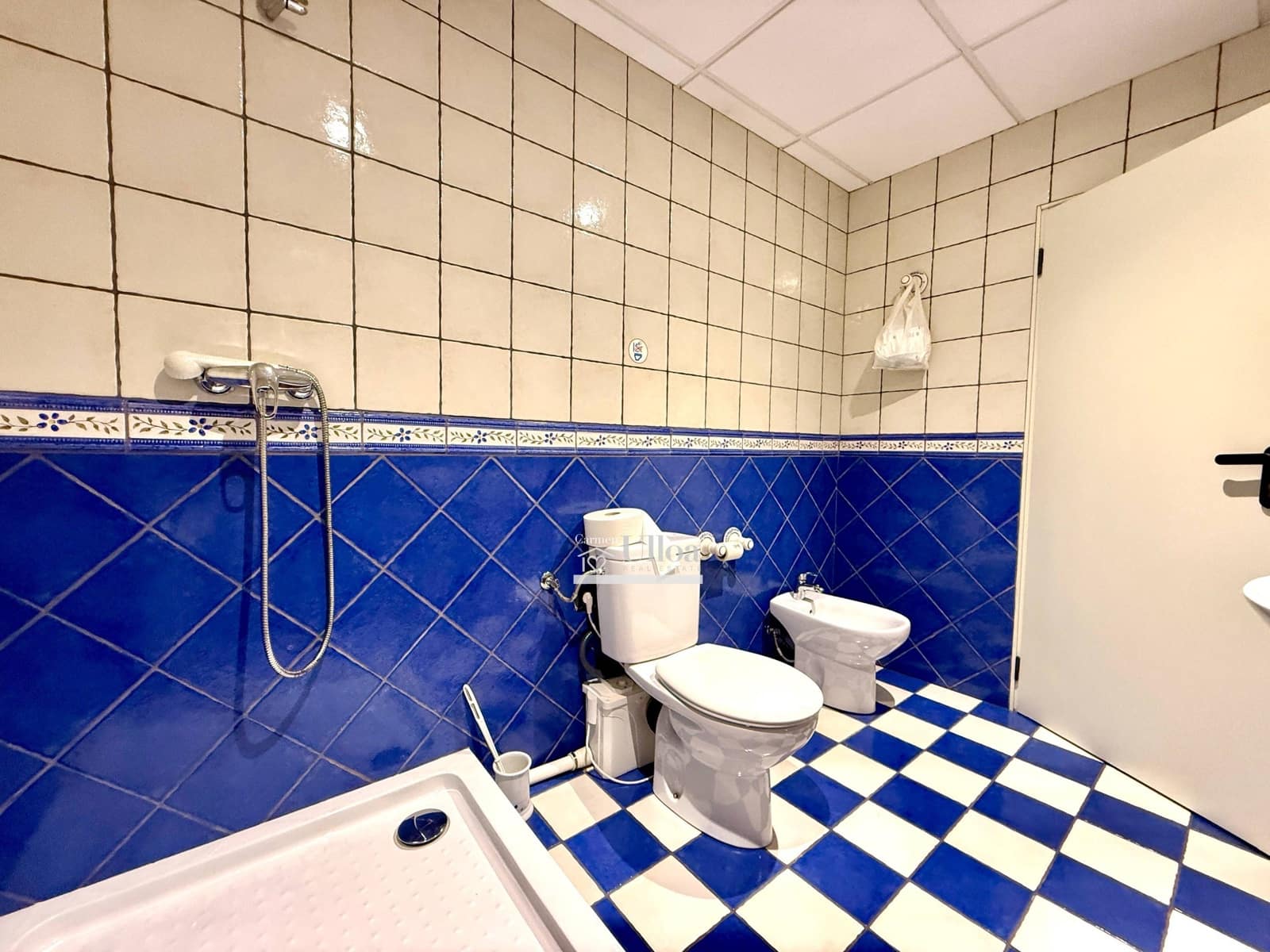 Chalet de 7 habitaciones en Muchamiel / Mutxamel en venta con piscina garaje - 864.000 € (Ref: 9020721)