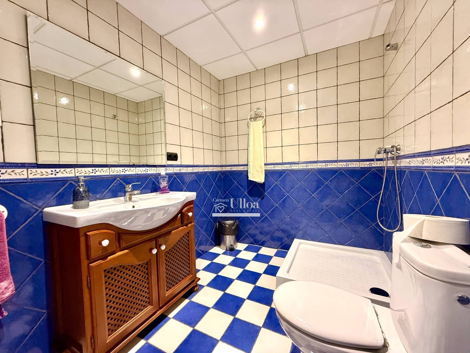 7 soverom Villa til salgs i Muchamiel / Mutxamel med svømmebasseng garasje - € 864 000 (Ref: 9020721)