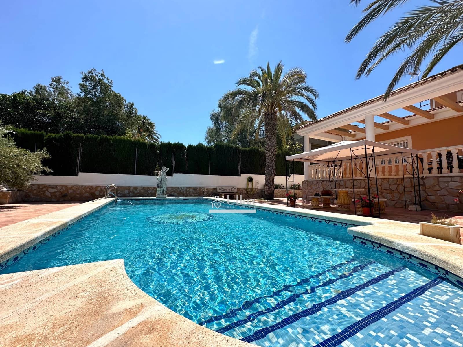 7 bedroom Villa for sale in Muchamiel / Mutxamel with pool garage - € 864,000 (Ref: 9020721)
