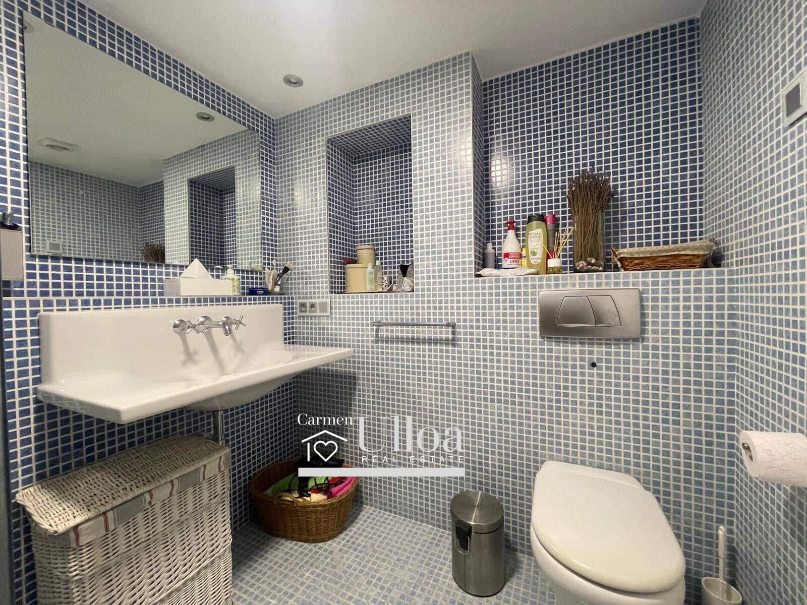 4 chambre Appartement à vendre à Playa de San Juan avec piscine - 675 000 € (Ref: 9104805)