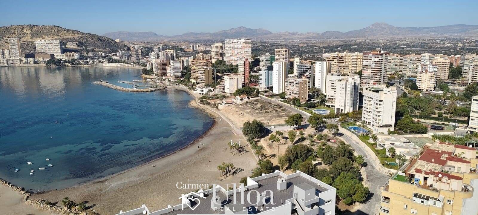 4 bedroom Flat for sale in Playa de San Juan with pool - € 675,000 (Ref: 9104805)