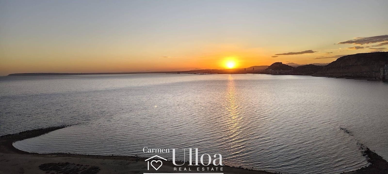 4 bedroom Flat for sale in Playa de San Juan with pool - € 675,000 (Ref: 9104805)