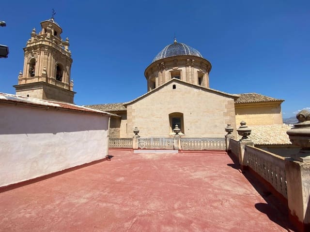 8 bedroom Townhouse for sale in Aspe - € 490,000 (Ref: 9165316)