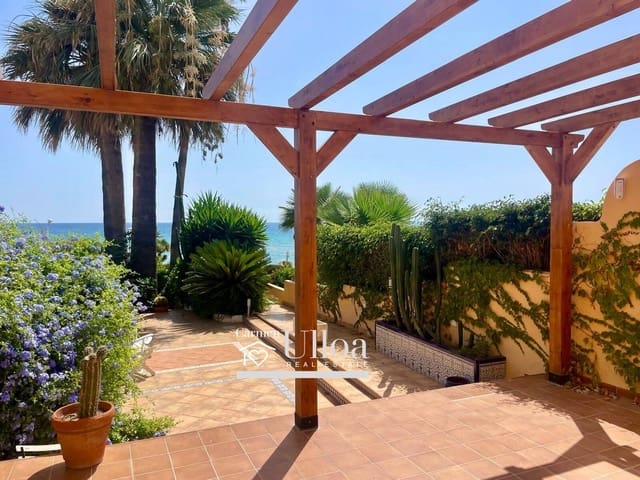 5 soverom Hus til salgs i El Campello med svømmebasseng garasje - € 750 000 (Ref: 9174890)