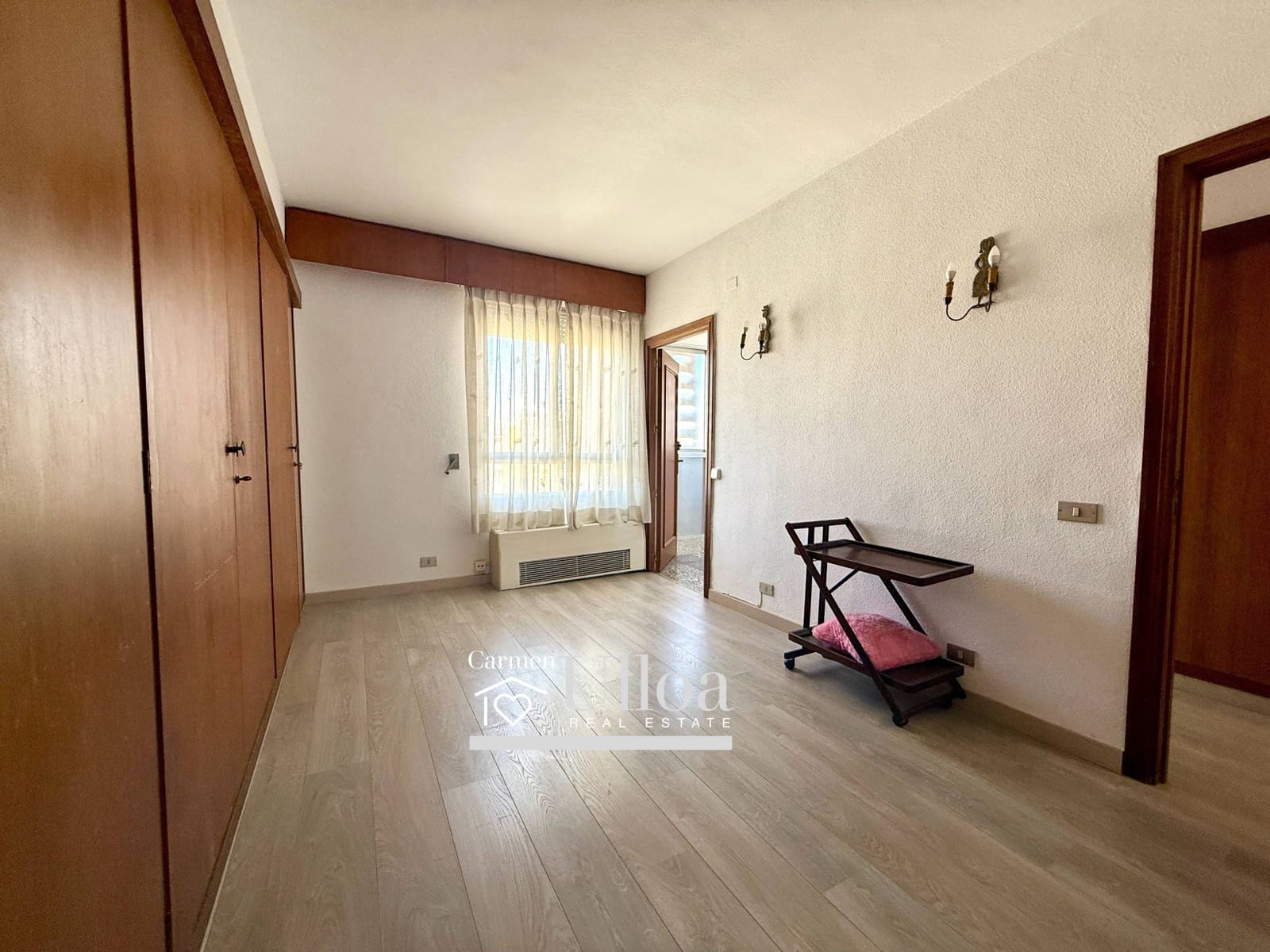 5 bedroom Flat for sale in Alicante / Alacant city with garage - € 1,975,000 (Ref: 9208487)