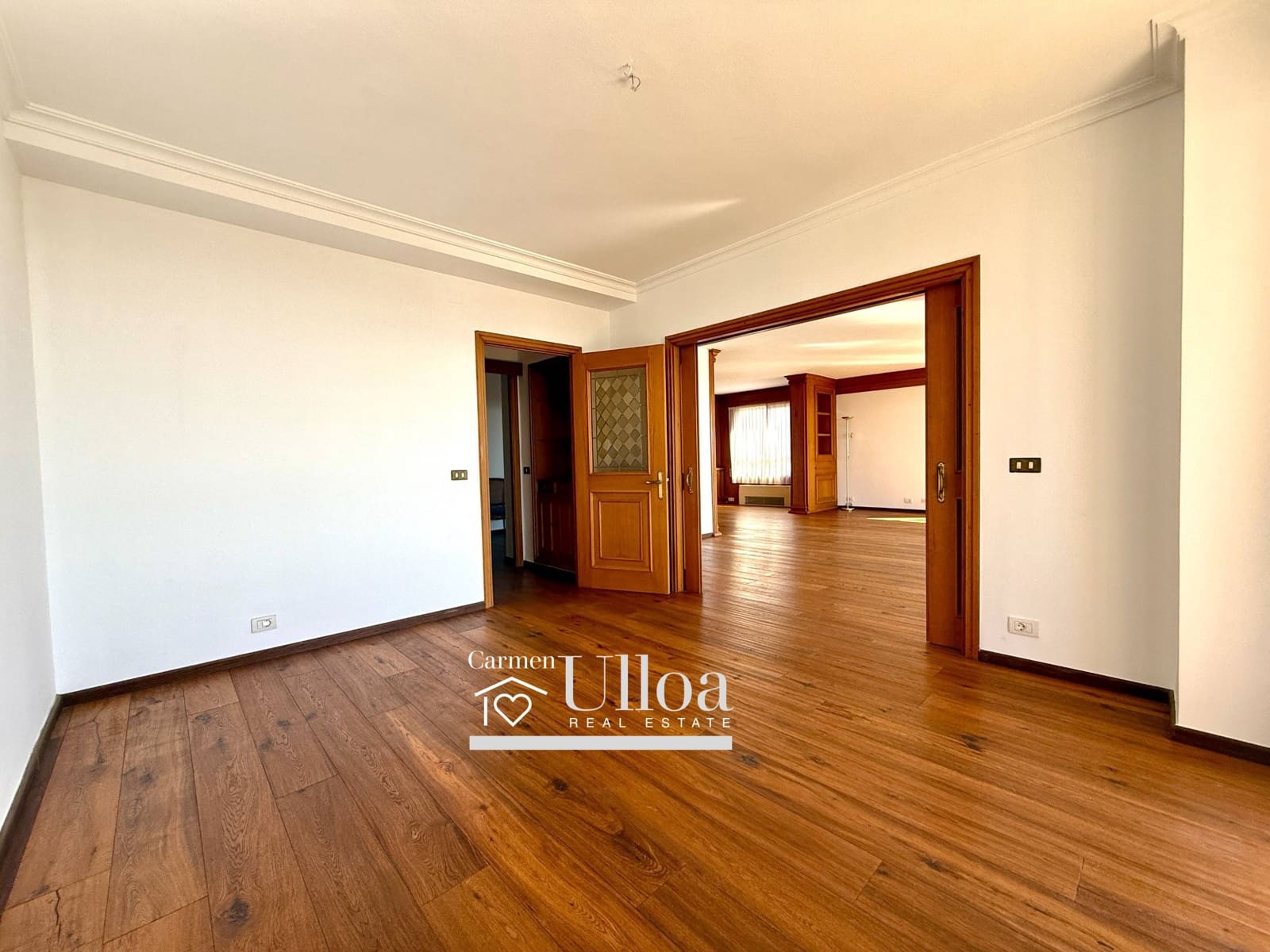 5 slaapkamer Flat te koop in Alicante stad met garage - € 1.975.000 (Ref: 9208487)