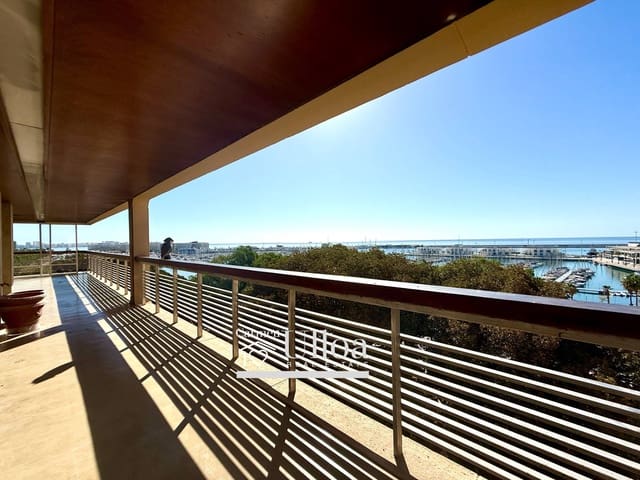 5 Zimmer Wohnung zu verkaufen in Alicante / Alacant Stadt mit Garage - 1.975.000 € (Ref: 9208487)