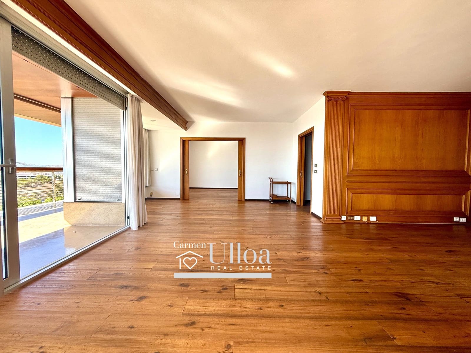 5 bedroom Flat for sale in Alicante / Alacant city with garage - € 1,975,000 (Ref: 9208487)