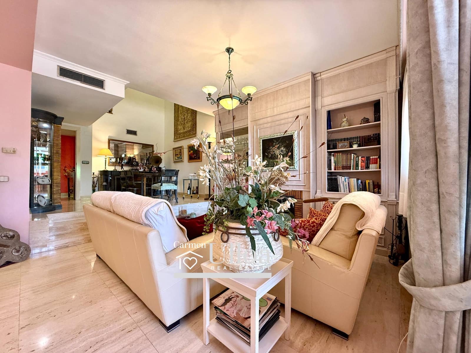 Casa de 5 habitaciones en Playa de San Juan en venta con piscina garaje - 750.000 € (Ref: 9228755)