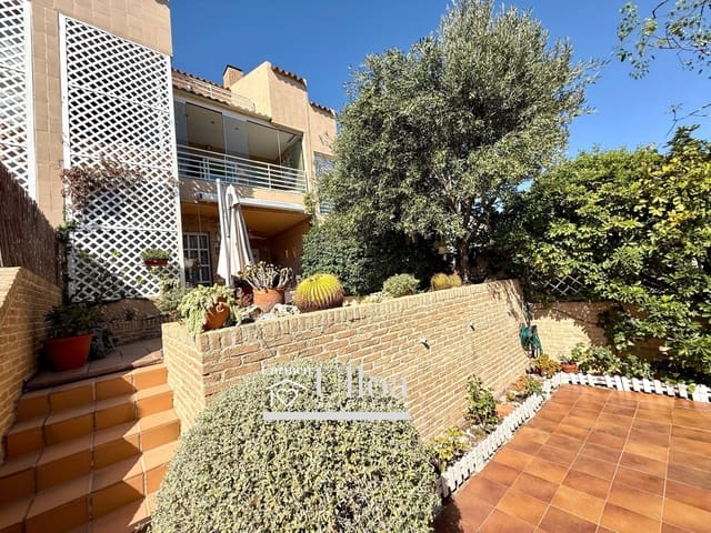 5 quarto Casa em Banda para venda em Playa de San Juan, Alicante cidade com piscina garagem - 750 000 € (Ref: 9228755)