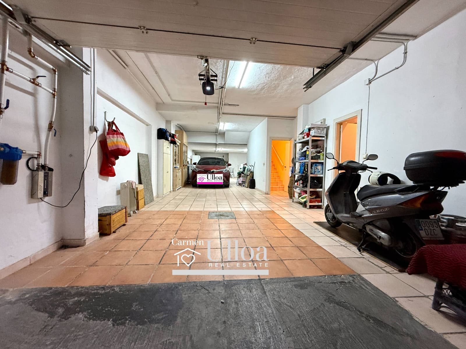 5 chambre Maison de Ville à vendre à Playa de San Juan avec piscine garage - 750 000 € (Ref: 9228755)