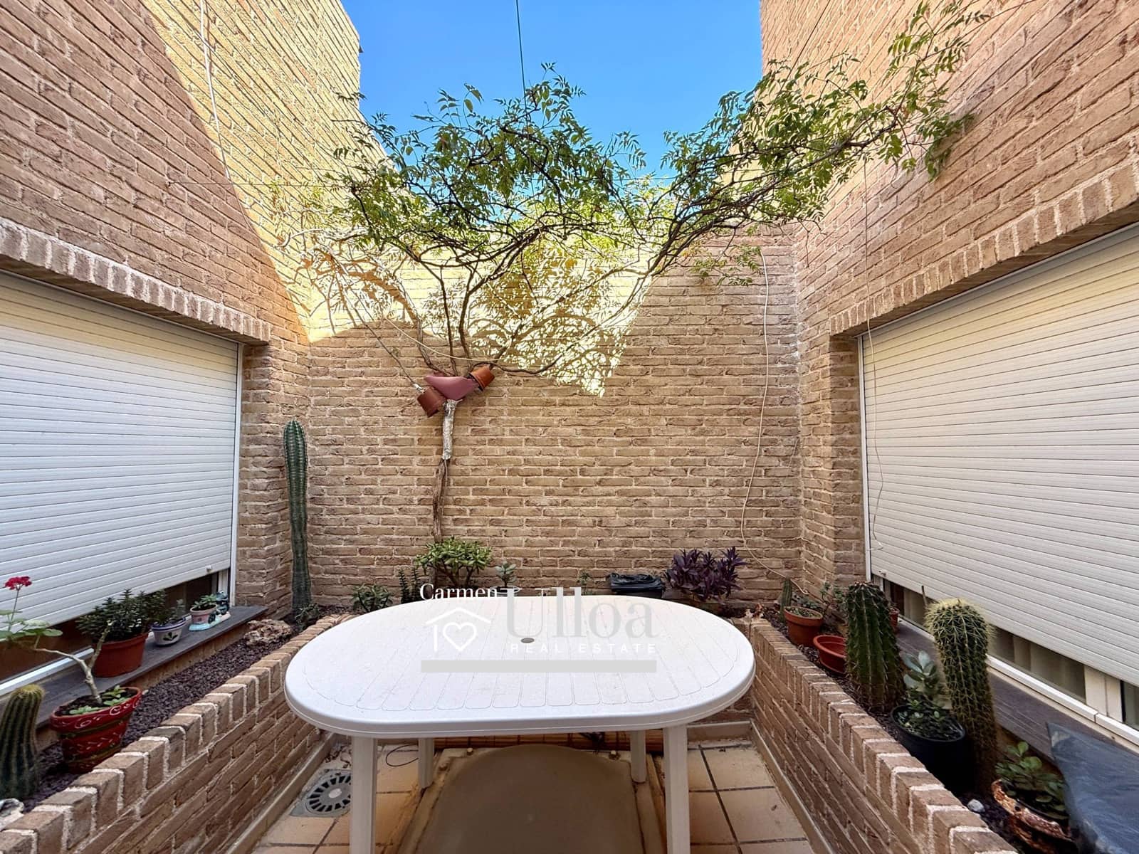 5 slaapkamer Huis te koop in Playa de San Juan met zwembad garage - € 750.000 (Ref: 9228755)