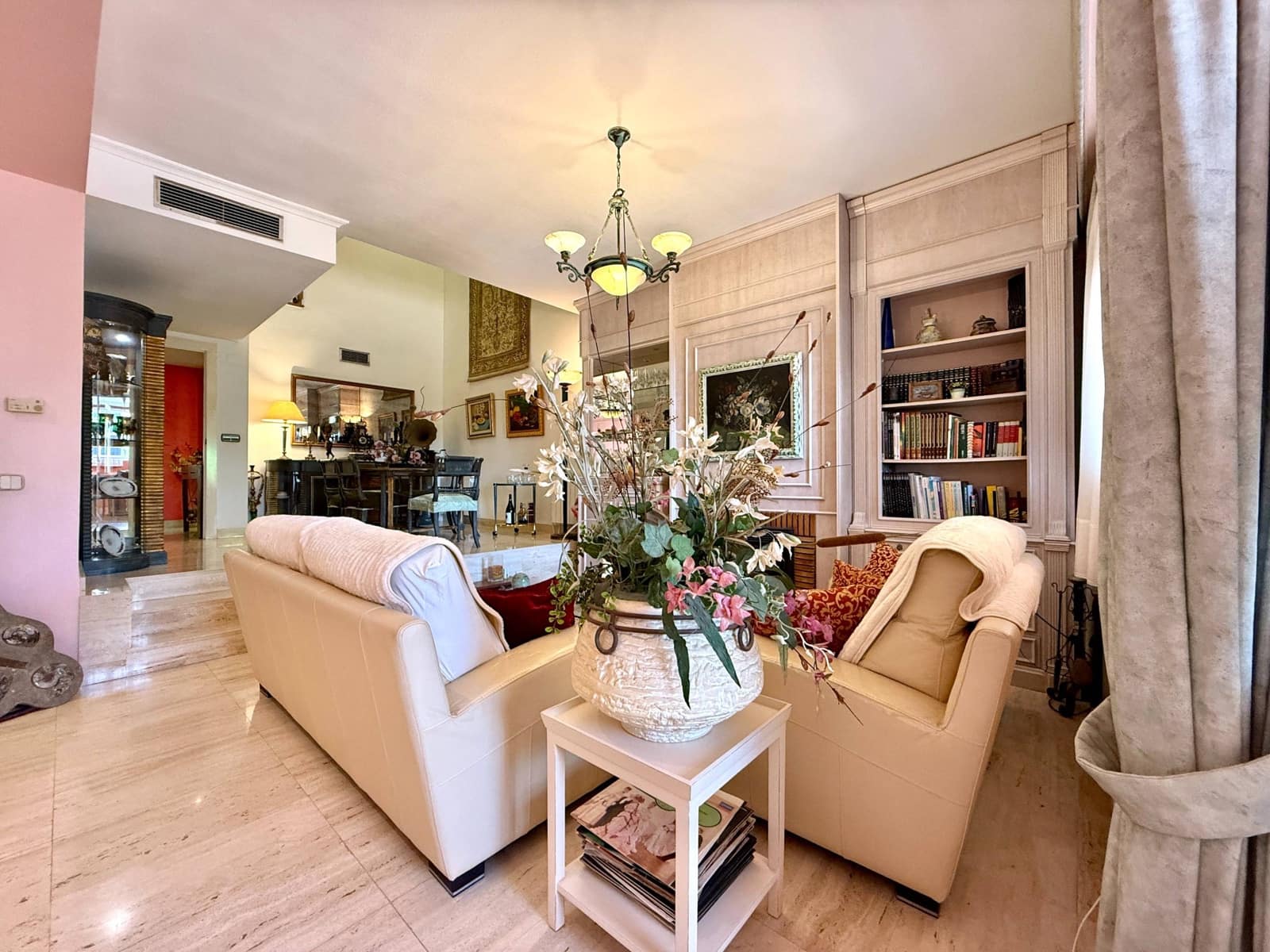 5 soverom Hus til salgs i Playa de San Juan med svømmebasseng garasje - € 750 000 (Ref: 9228755)