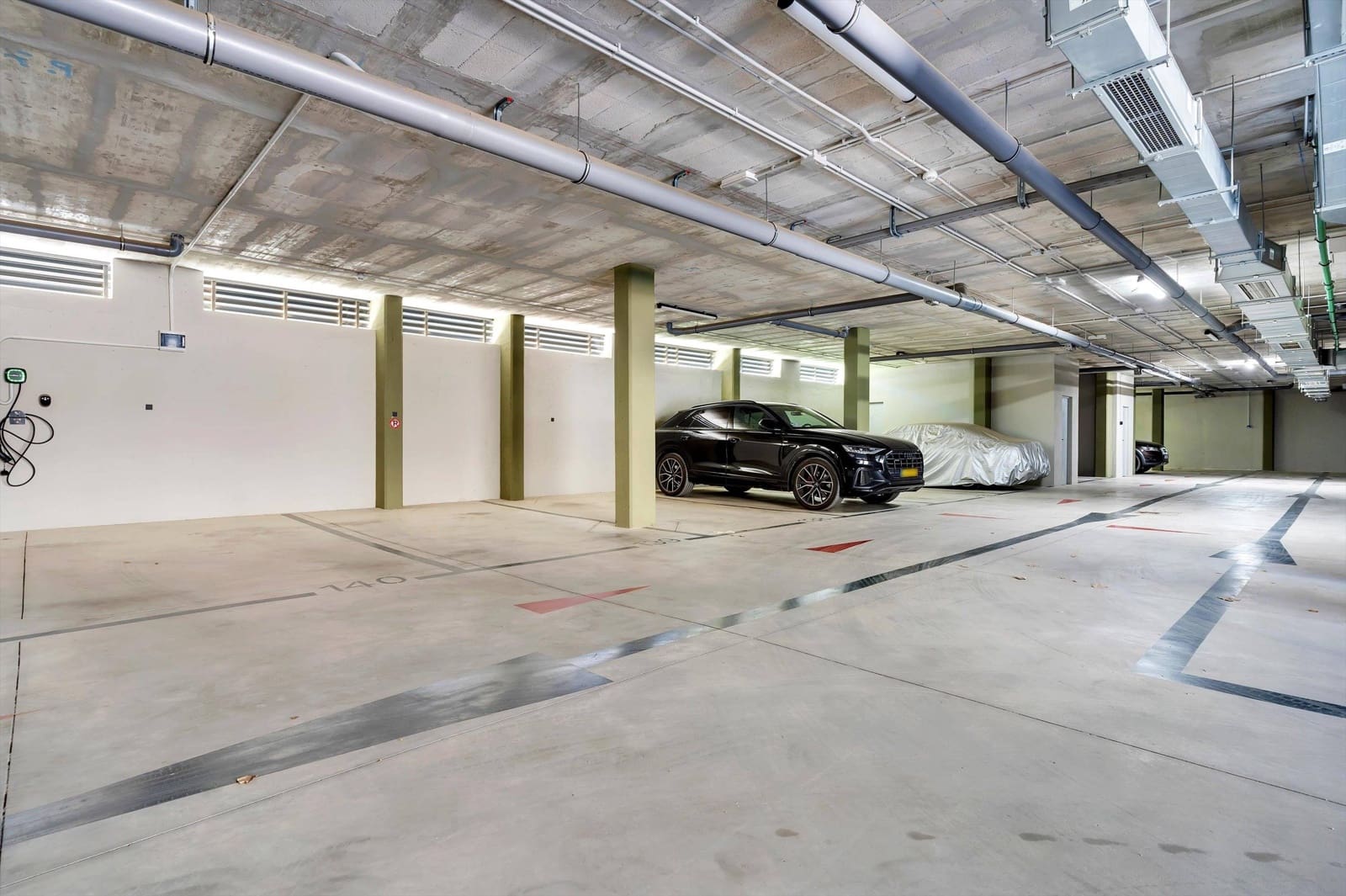 4 soverom Leilighet til salgs i Carvajal med svømmebasseng garasje - € 799 000 (Ref: 9243249)