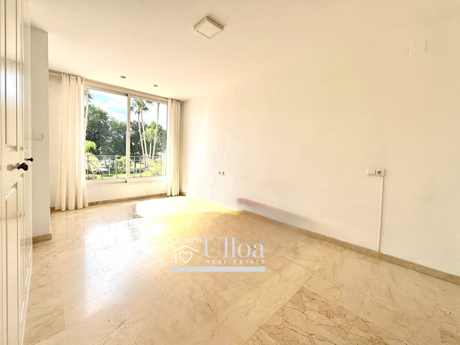 4 sypialnia Dom szeregowy na sprzedaż w Miasto Alicante / Alacant z basenem garażem - 680 000 € (Ref: 9266518)