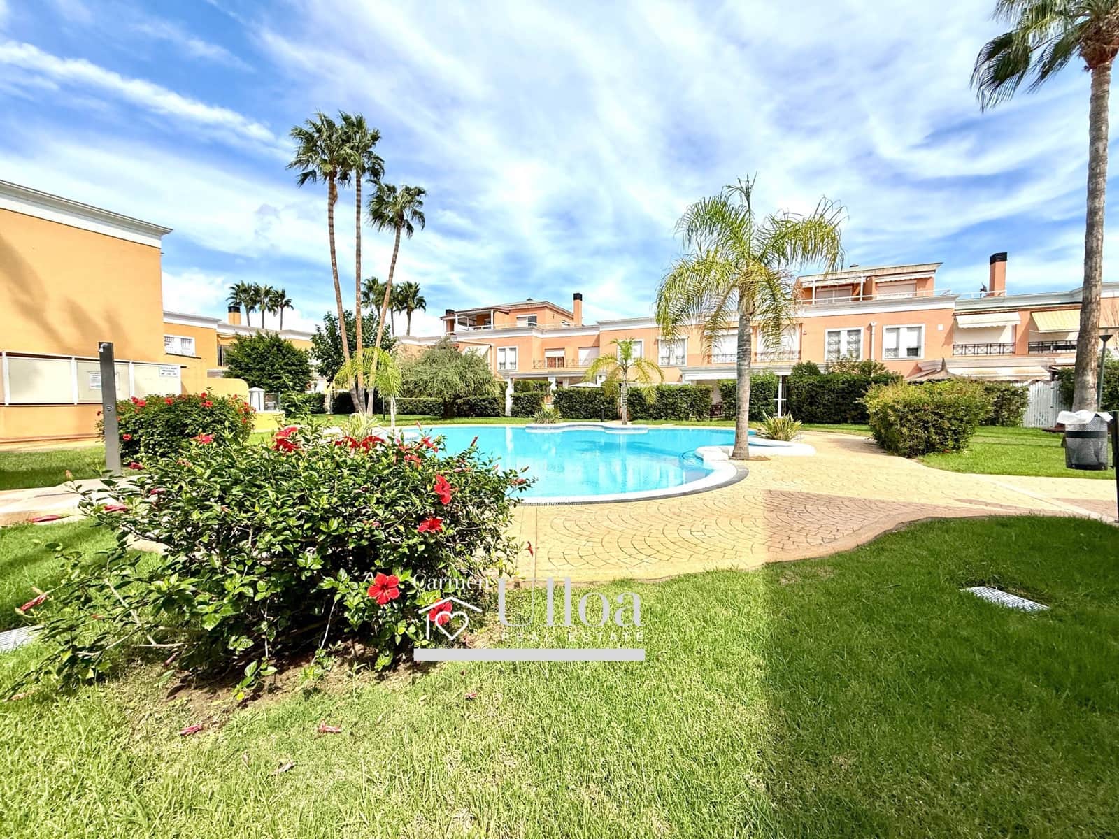 4 sypialnia Dom szeregowy na sprzedaż w Miasto Alicante / Alacant z basenem garażem - 680 000 € (Ref: 9266518)