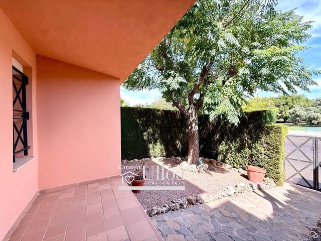 4 sovrum Radhus till salu i Alicante Golf, Alicante stad med pool garage - 680 000 € (Ref: 9266518)