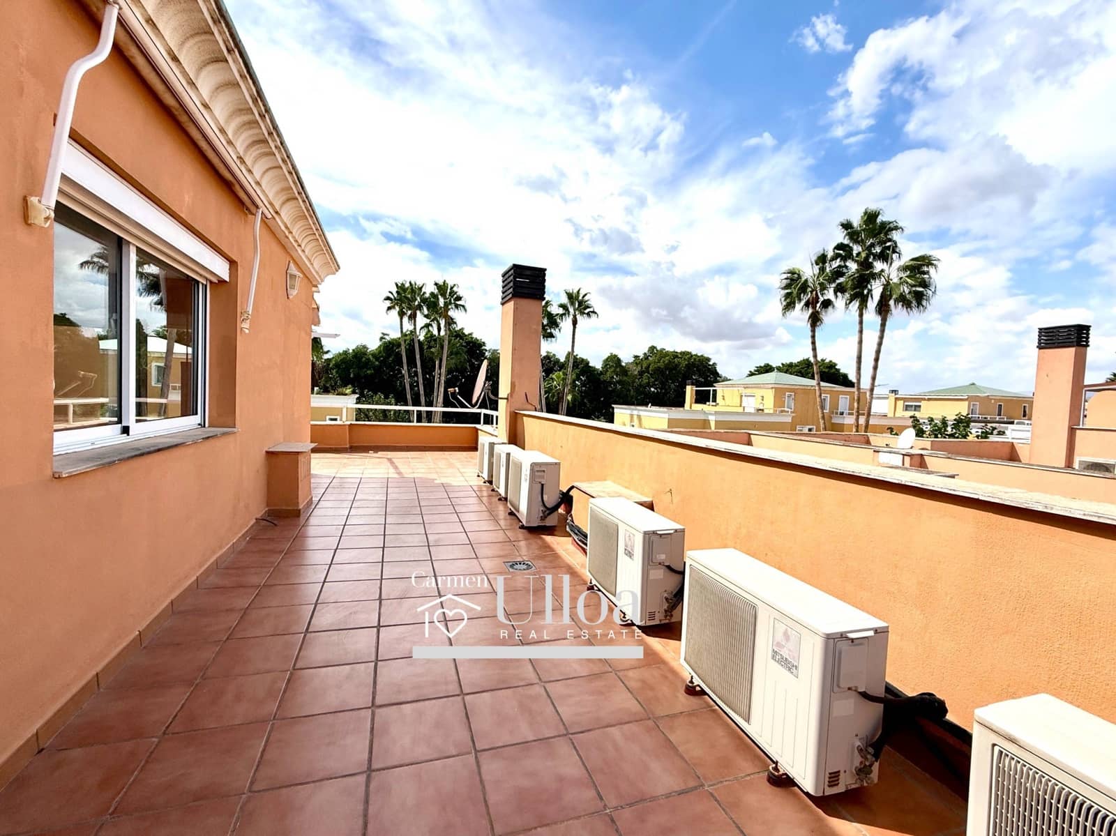 4 camera da letto Villetta a Schiera in vendita in Alicante citta con piscina garage - 680.000 € (Rif: 9266518)