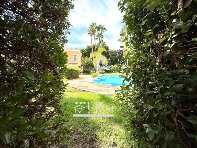 4 chambre Villa/Maison Mitoyenne à vendre à Alicante Golf, Alicante ville avec piscine garage - 680 000 € (Ref: 9266518)