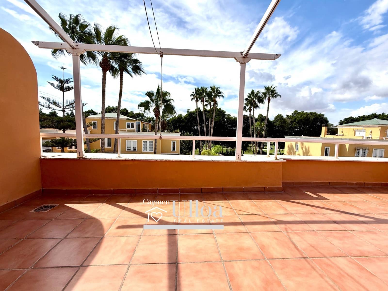 4 Zimmer Reihenhaus zu verkaufen in Alicante / Alacant Stadt mit Pool Garage - 680.000 € (Ref: 9266518)