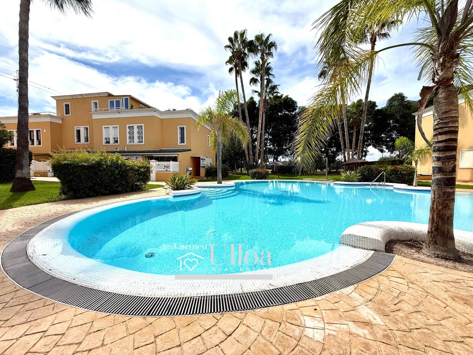 4 camera da letto Villetta a Schiera in vendita in Alicante citta con piscina garage - 670.000 € (Rif: 9266518)