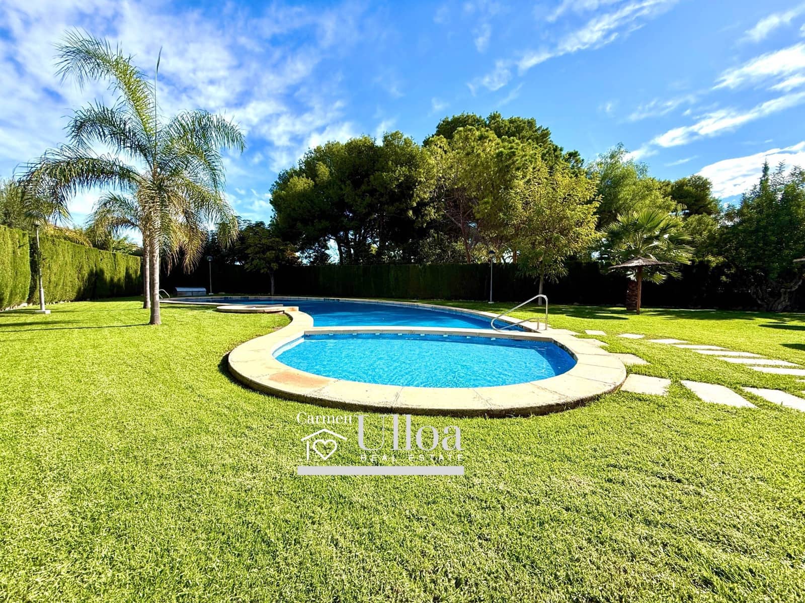 4 bedroom Terraced Villa for sale in Muchamiel / Mutxamel with pool garage - € 575,000 (Ref: 9330857)