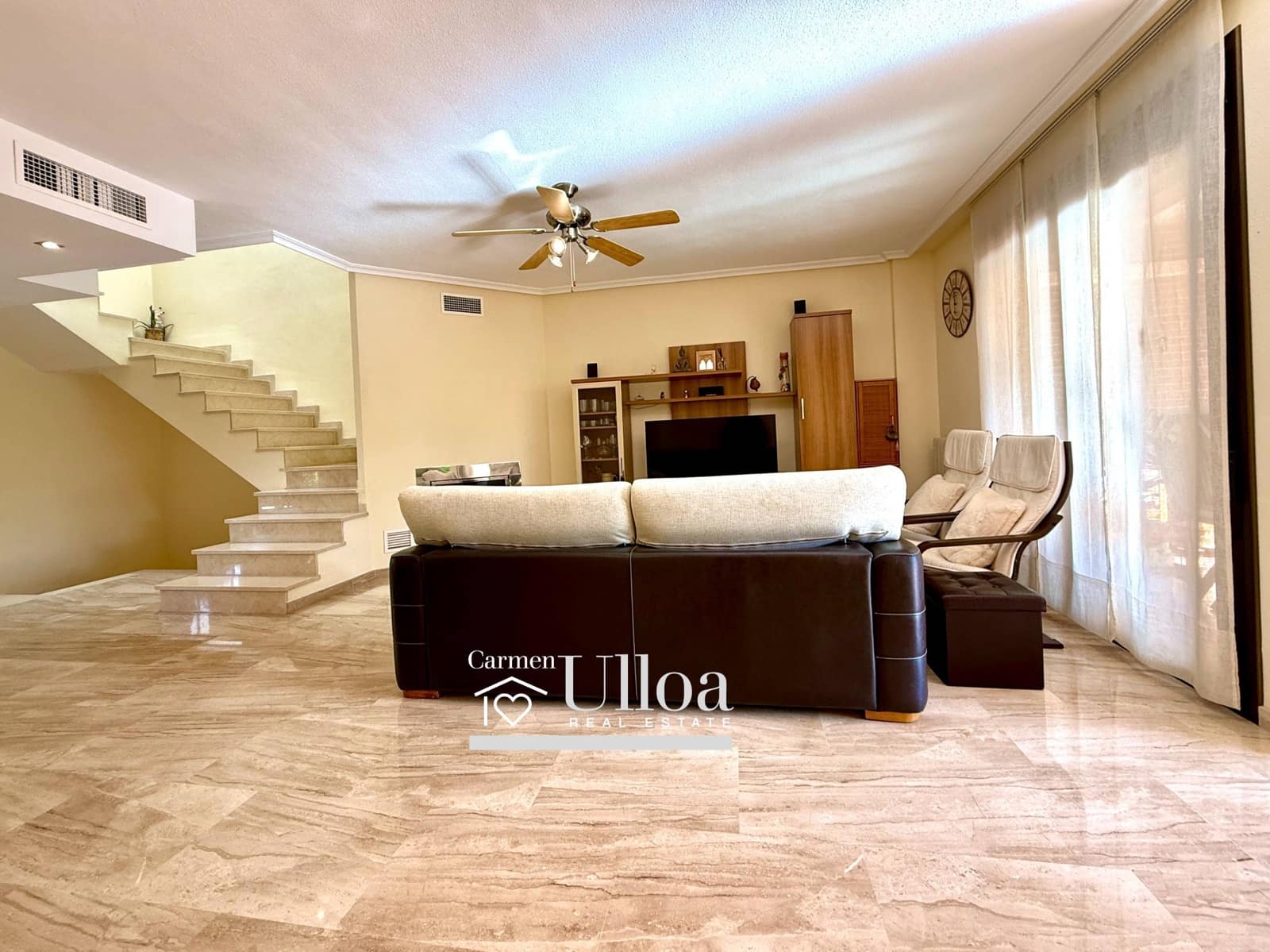 4 sypialnia Dom szeregowy na sprzedaż w Muchamiel / Mutxamel z basenem garażem - 575 000 € (Ref: 9330857)