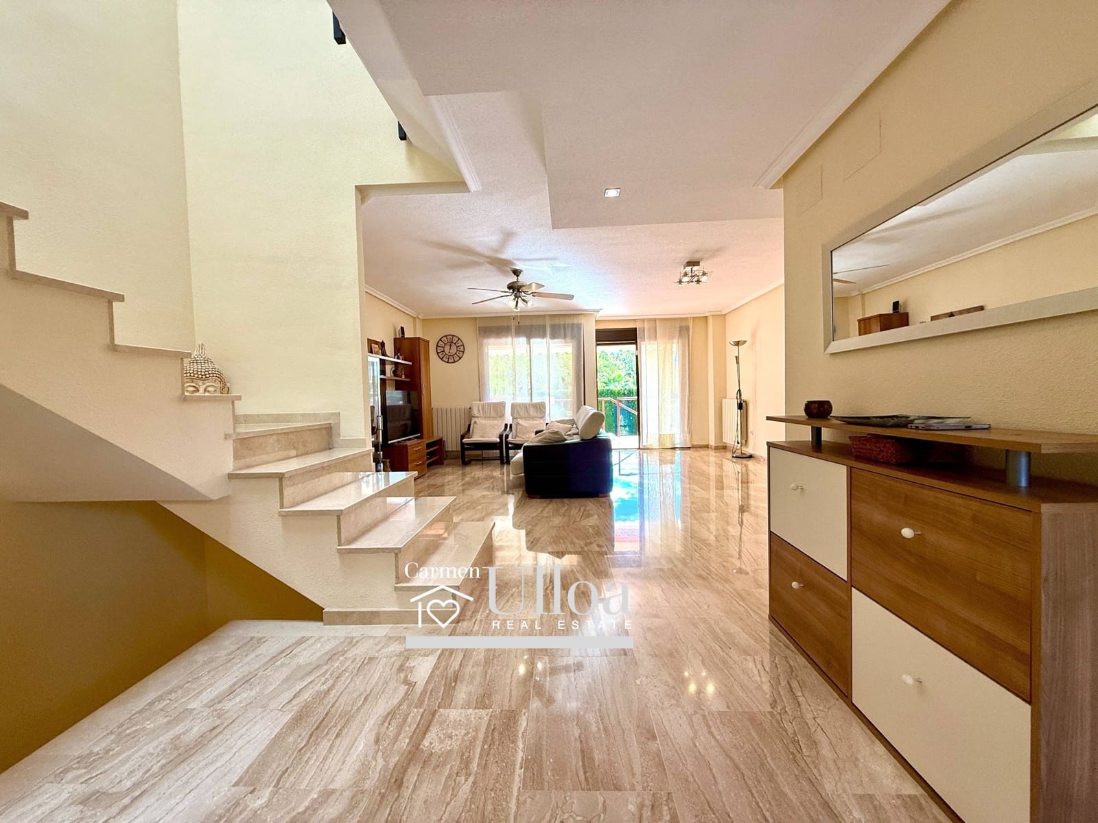 4 sypialnia Dom szeregowy na sprzedaż w Muchamiel / Mutxamel z basenem garażem - 575 000 € (Ref: 9330857)