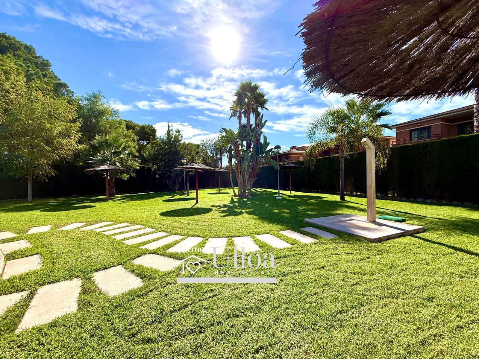 4 bedroom Terraced Villa for sale in Muchamiel / Mutxamel with pool garage - € 575,000 (Ref: 9330857)