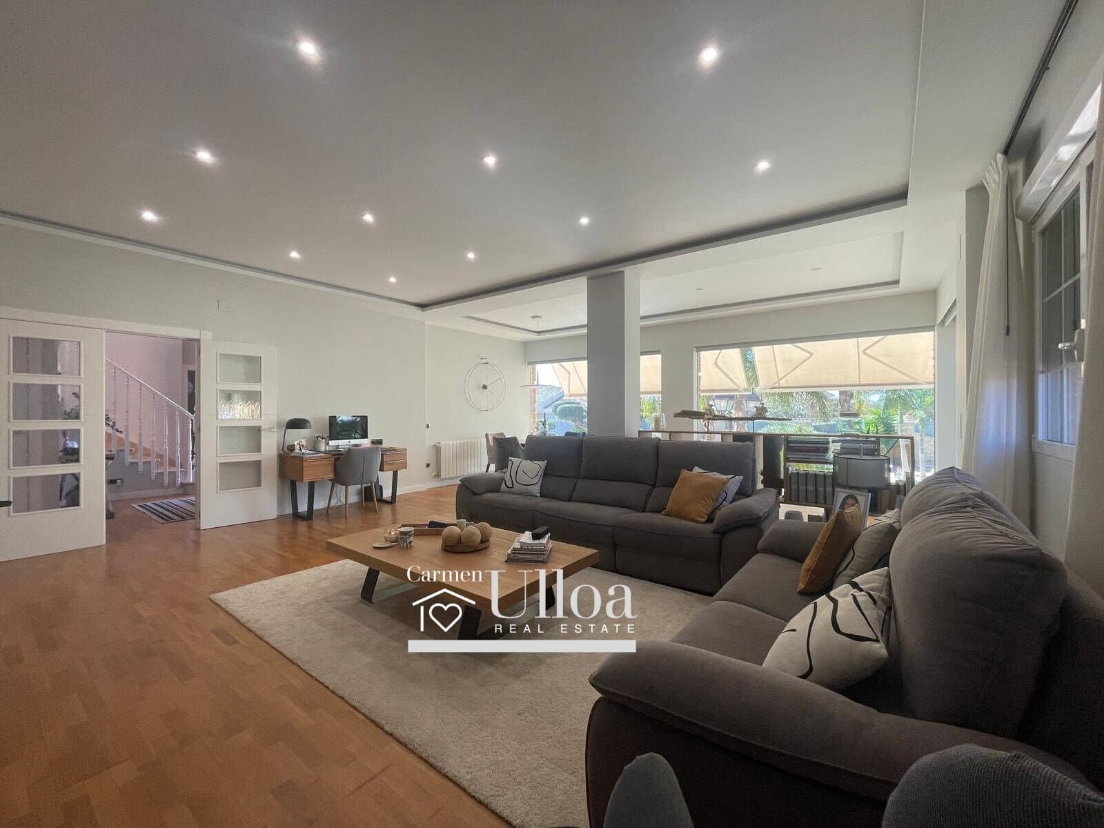 4 bedroom Villa for sale in San Vicente / Sant Vicent del Raspeig with pool garage - € 929,000 (Ref: 9338487)