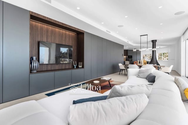 4 bedroom Villa for sale in Altea with pool garage - € 2,146,000 (Ref: 9341393)