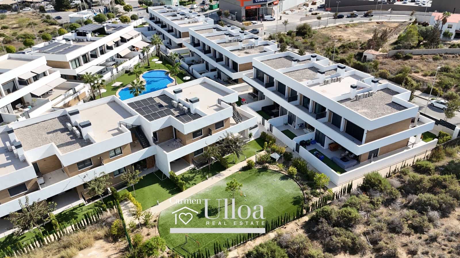 5 bedroom Terraced Villa for sale in Alicante / Alacant city with pool garage - € 1,100,000 (Ref: 9342133)