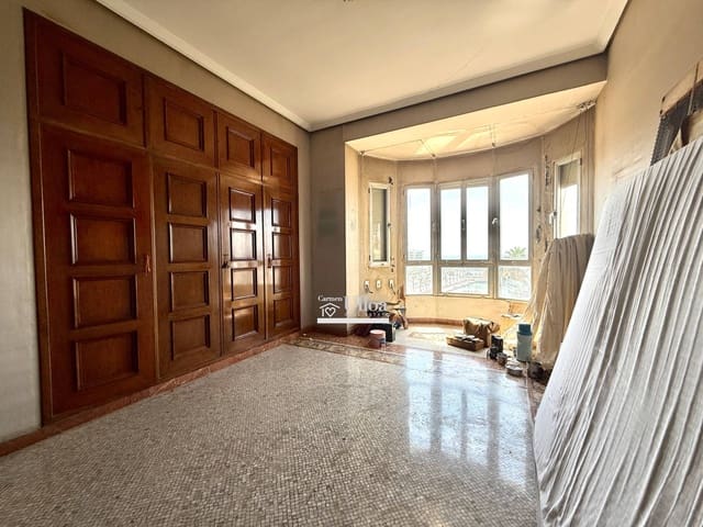 4 soveværelse Lejlighed til salg i Alicante by med garage - € 1.350.000 (Ref: 9342134)