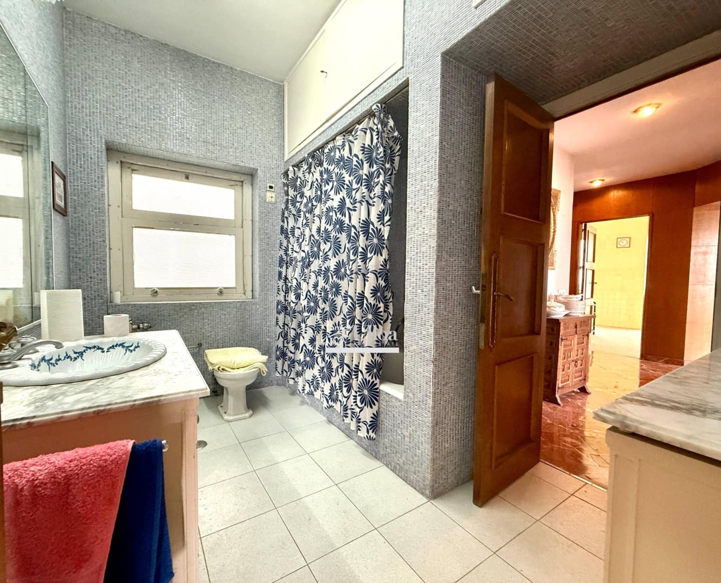 4 soveværelse Lejlighed til salg i Alicante by med garage - € 1.350.000 (Ref: 9342134)