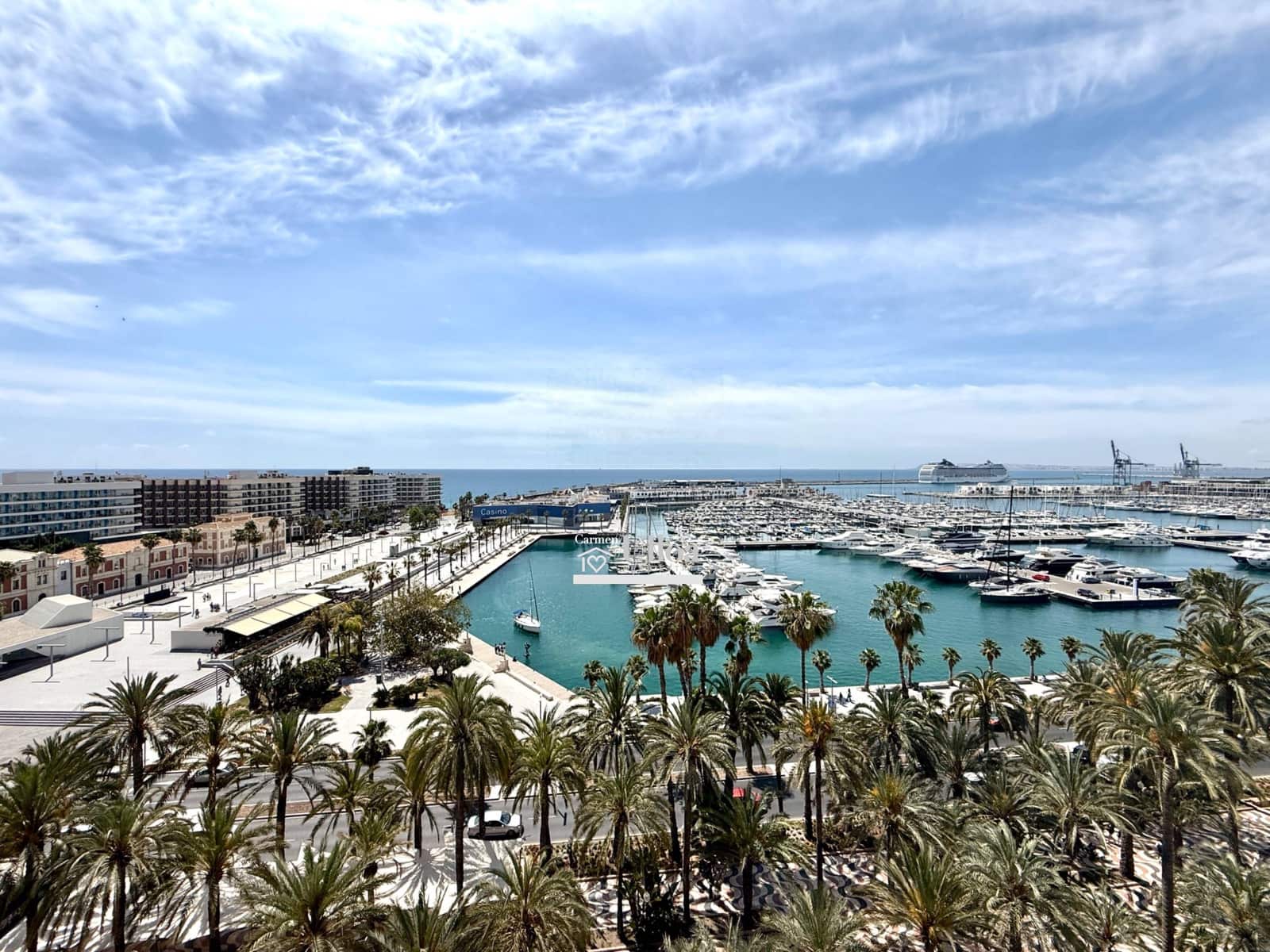 4 bedroom Flat for sale in Alicante / Alacant city with garage - € 1,350,000 (Ref: 9342134)
