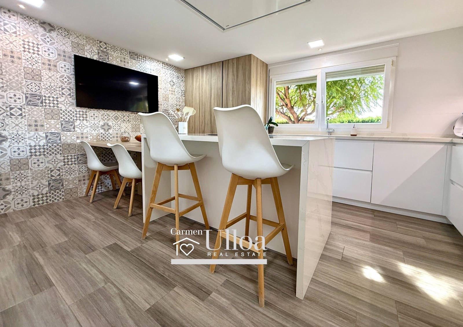 4 slaapkamer Villa te koop in Muchamiel / Mutxamel met zwembad garage - € 725.000 (Ref: 9356095)