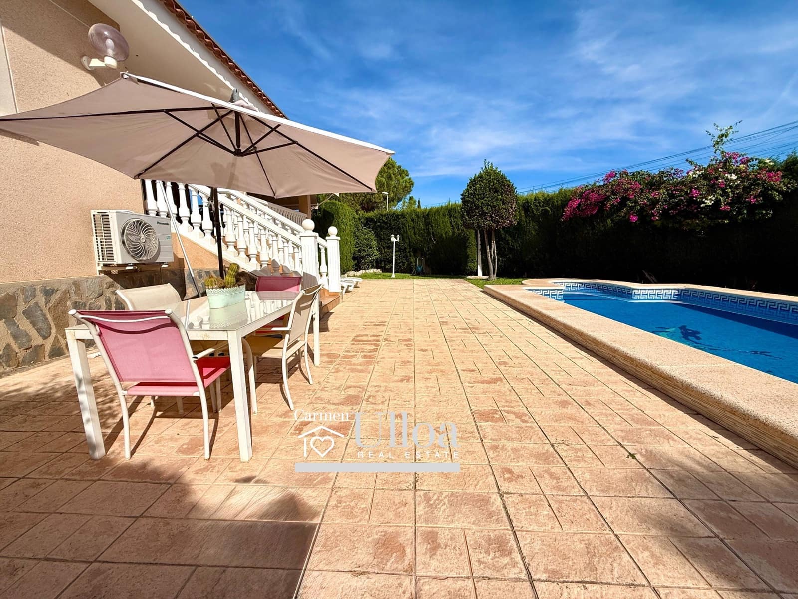 4 slaapkamer Villa te koop in Muchamiel / Mutxamel met zwembad garage - € 725.000 (Ref: 9356095)