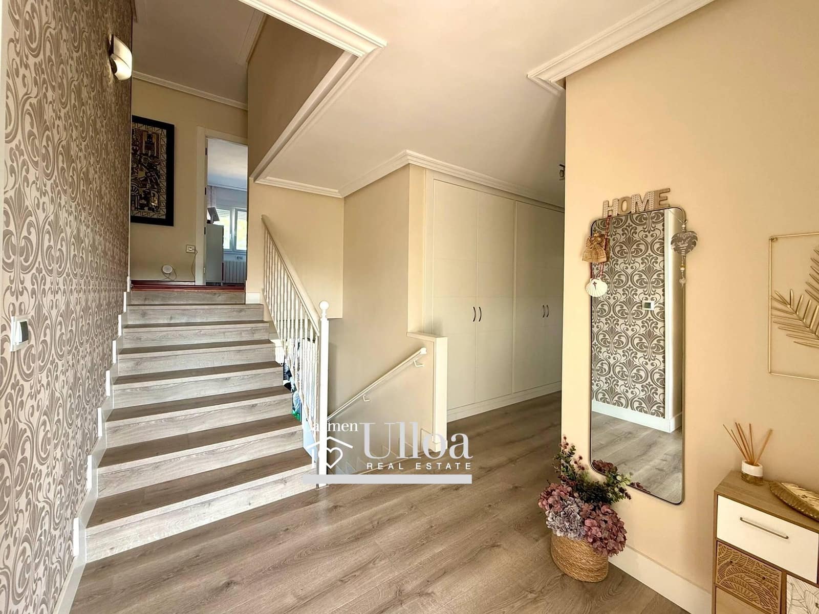 4 slaapkamer Villa te koop in Muchamiel / Mutxamel met zwembad garage - € 725.000 (Ref: 9356095)