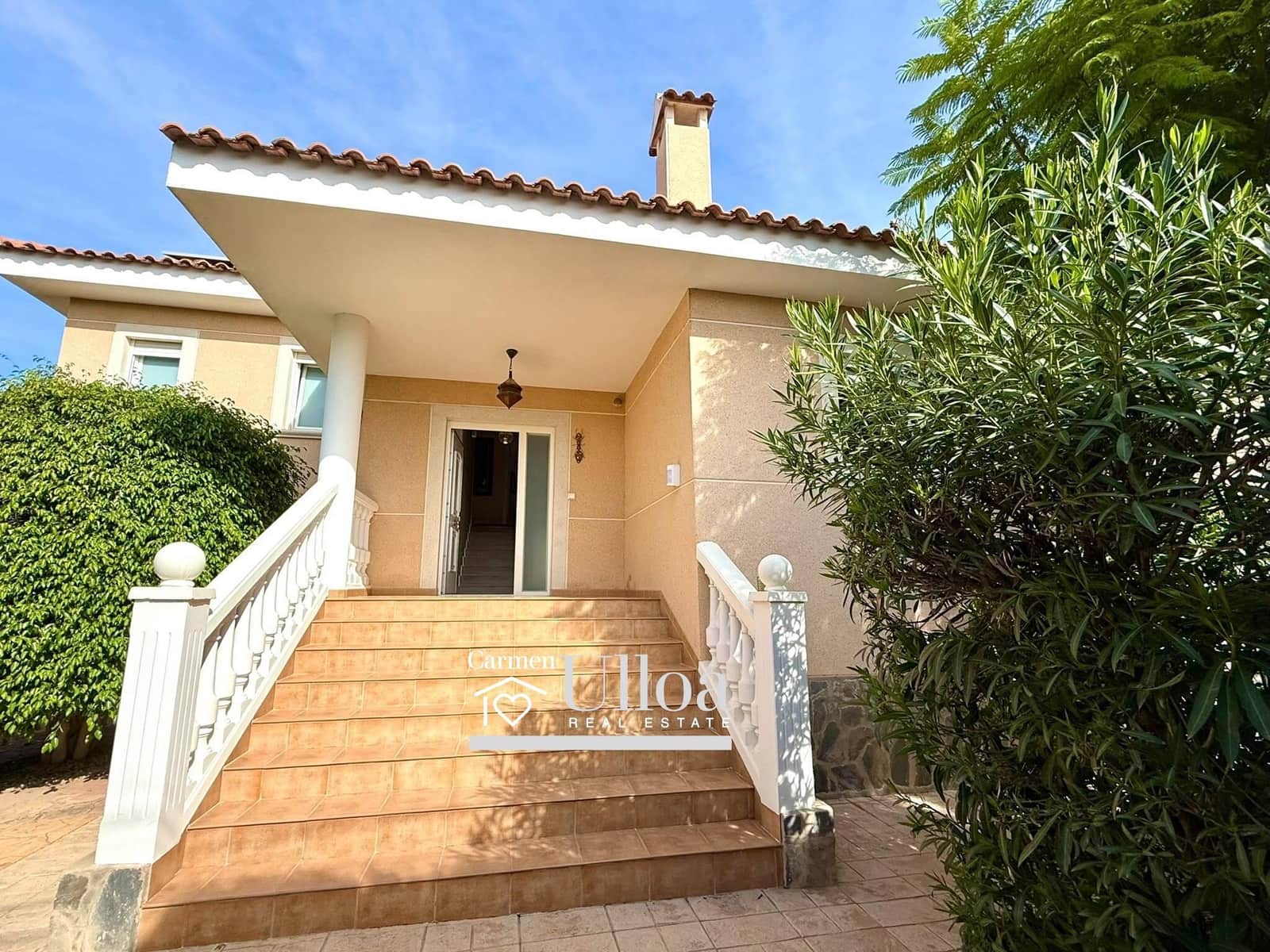 4 slaapkamer Villa te koop in Muchamiel / Mutxamel met zwembad garage - € 725.000 (Ref: 9356095)