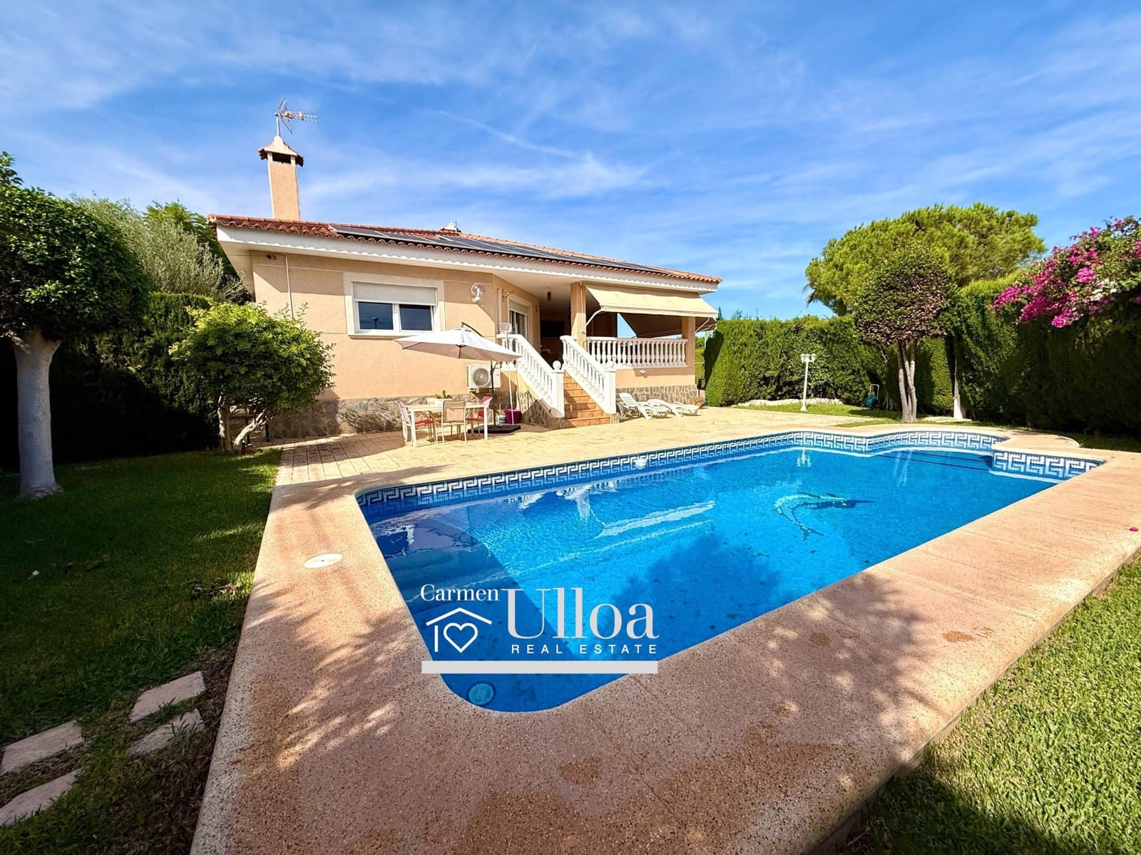 4 bedroom Villa for sale in Muchamiel / Mutxamel with pool garage - € 725,000 (Ref: 9356095)