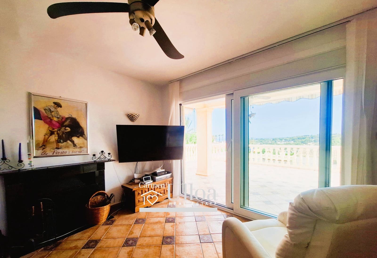 4 bedroom Villa for sale in Moraira with garage - € 750,000 (Ref: 9356096)