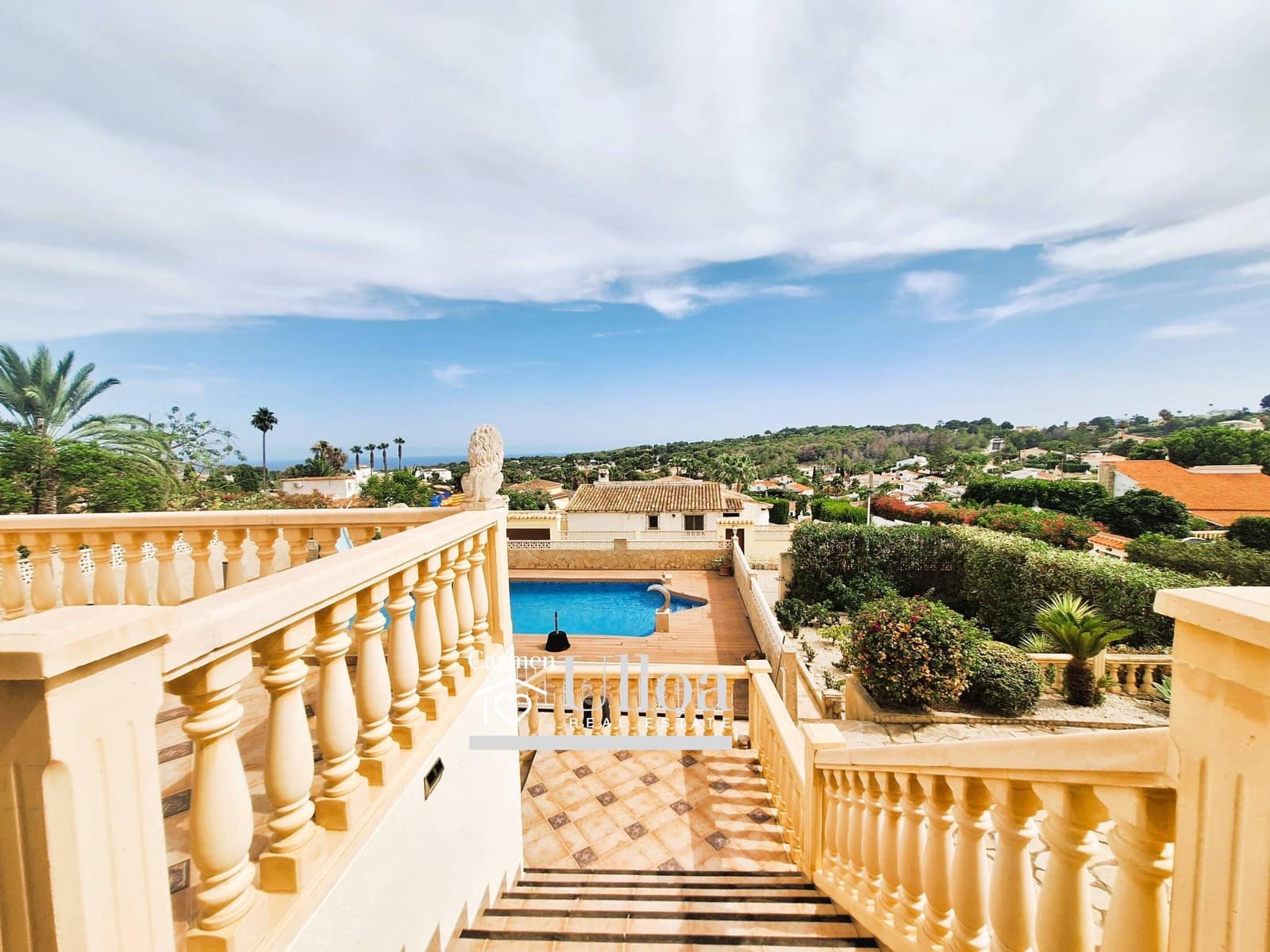 4 bedroom Villa for sale in Moraira with garage - € 750,000 (Ref: 9356096)